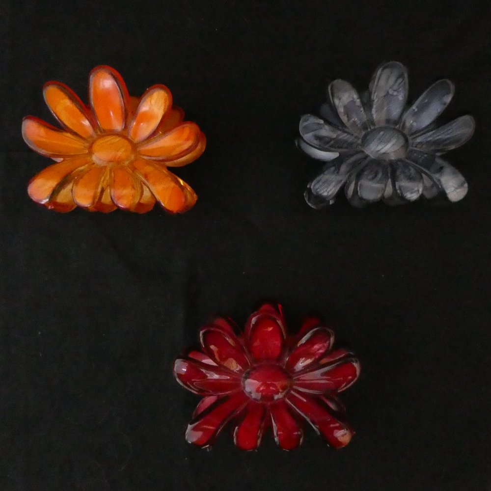 Beautiful| SET OF 3 | Floral Claw Clips | Red, Blue and Orange Flowers